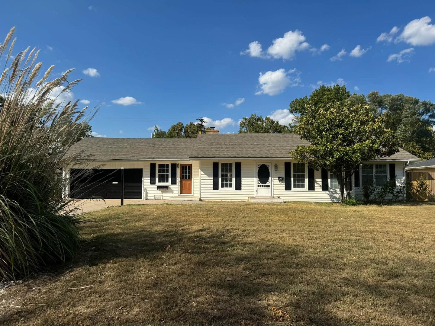 120 Carlton Rd, view 2